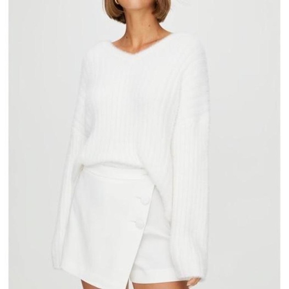 Aritzia Babaton Ulmann Sweater - Picture 1 of 4